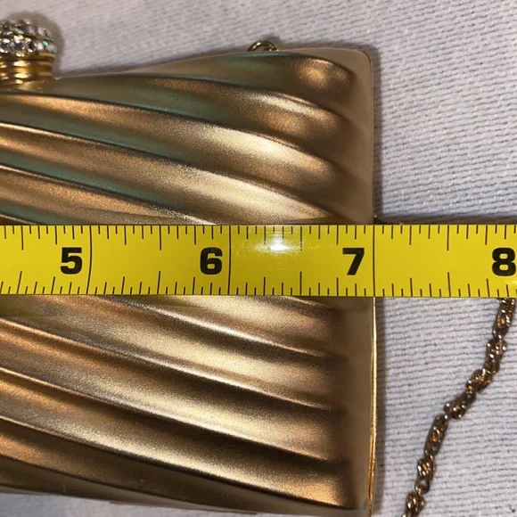 Shals International Vintage Metal Evening Bag - Picture 2 of 9